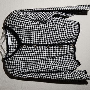 Liz Claiborne Sweater Large Petite Houndstooth Black White